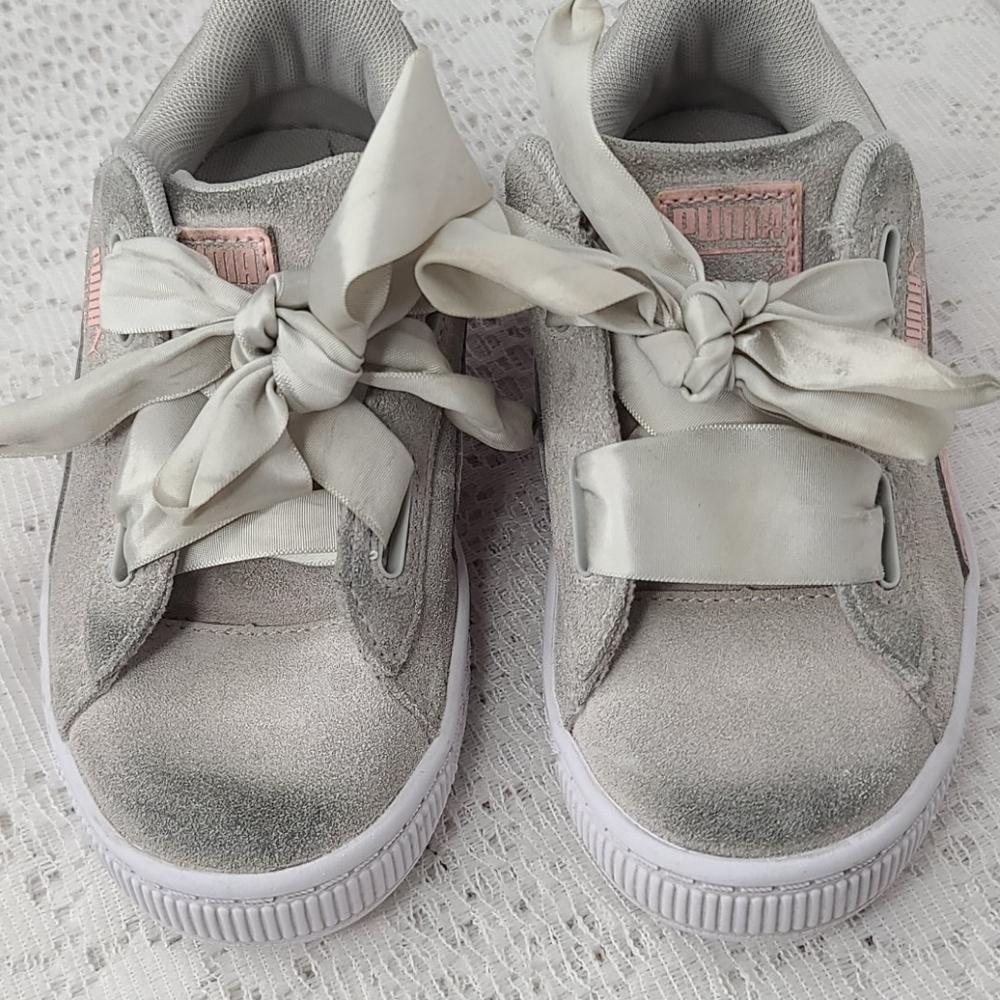 Puma girls suede ribbon lace gray pink shoes 11.5 - Picture 3 of 7